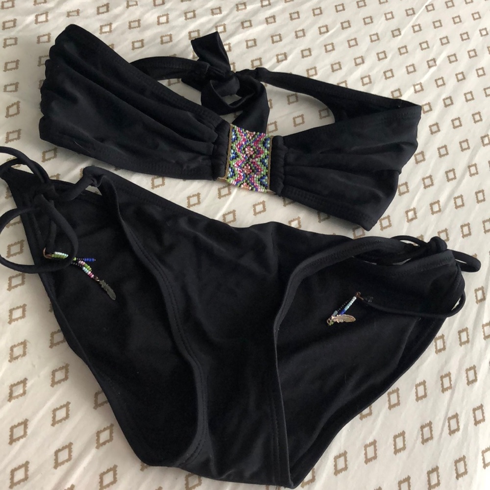 Medium bikini set